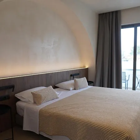 Ano Kampos Hotel *