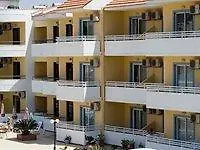 Hotel Ano Kampos *
